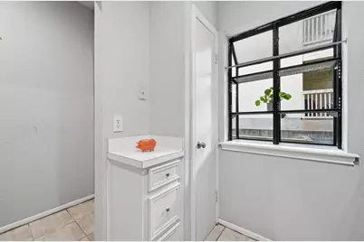 1013 Chestnut Street #B1, San Marcos, TX 78666 - Photo 16
