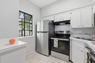 1013 Chestnut St, San Marcos, TX 78666 - Photo 14
