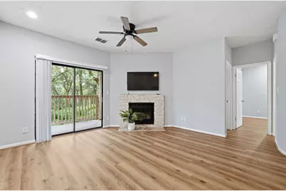 1013 Chestnut Street #B1, San Marcos, TX 78666 - Photo 1