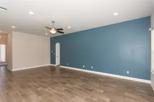 4733 Collins St, Round Rock, TX 78681 - Photo 8