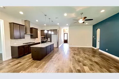 4733 Collins Street, Round Rock, TX 78681 - Photo 6