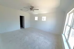 166 Seattle Slew Dr, Jarrell, TX 76537 - Photo 6