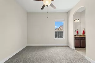 112 Cavalier Cove, Hutto, TX 78634 - Photo 32
