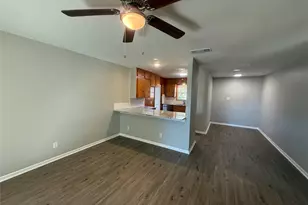 176 W Sweetbriar Dr, Marble Falls, TX 78654 - Photo 2