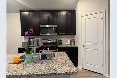 202 Autumn Leaf Road, Hutto, TX 78634 - Photo 4