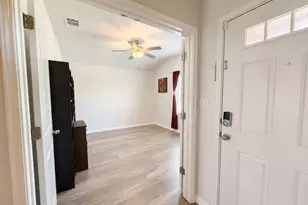 202 Autumn Leaf Rd, Hutto, TX 78634 - Photo 2