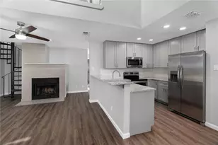 1003 Eagles Way, Leander, TX 78641 - Photo 8