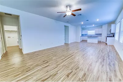 15401 Summer Ray Drive NE, Del Valle, TX 78617 - Photo 10