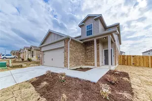 15401 Summer Ray Dr NE, Del Valle, TX 78617 - Photo 2