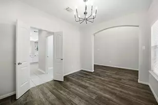 608 Spanish Oak Terrace, Round Rock, TX 78681 - Photo 6
