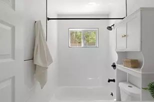 6210 Hyside Dr, Austin, TX 78723 - Photo 32