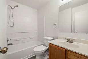 5525 Victory Gallop Dr, Del Valle, TX 78617 - Photo 18