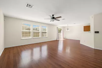 5525 Victory Gallop Drive, Del Valle, TX 78617 - Photo 4