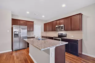 104 Lassy Cove, Georgetown, TX 78626 - Photo 8