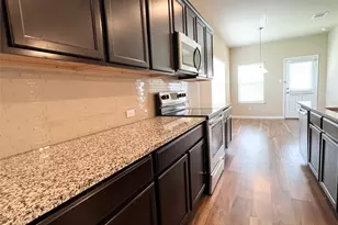 104 Lassy Cove, Georgetown, TX 78626 - Photo 10