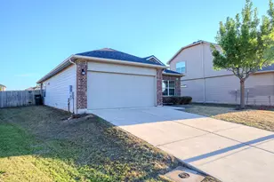 104 Lassy Cove, Georgetown, TX 78626 - Photo 4