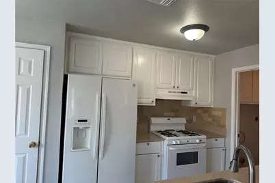 1512 Parkfield Circle, Round Rock, TX 78664 - Photo 4