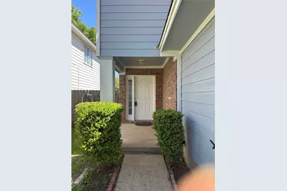 1512 Parkfield Circle, Round Rock, TX 78664 - Photo 2