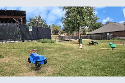 13506 Lamplight Village Avenue, Austin, TX 78727 - Photo 16