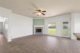 400 Rio Grande Ave, Hutto, TX 78634 - Photo 8