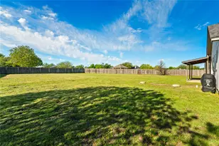 400 Rio Grande Ave, Hutto, TX 78634 - Photo 30