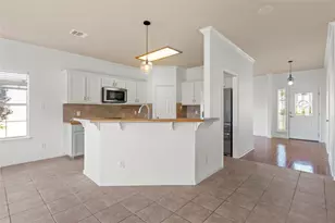 400 Rio Grande Ave, Hutto, TX 78634 - Photo 12