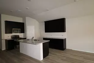 9217 Furman Dr, Austin, TX 78747 - Photo 2