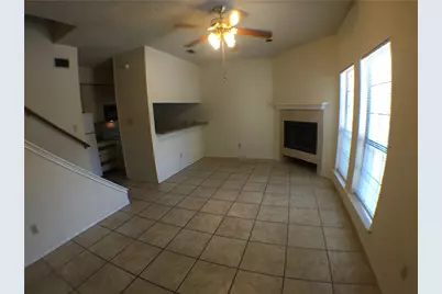 706 W 24th Street #102, Austin, TX 78705 - Photo 2