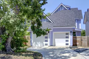 1110 3/4 Fiesta St, Austin, TX 78702 - Photo 1