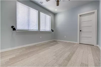 1110 3/4 Fiesta Street #1, Austin, TX 78702 - Photo 12