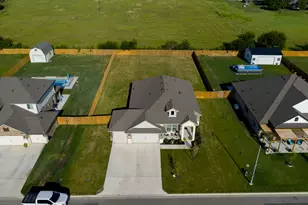 213 Gauge Rd, Thorndale, TX 76577 - Photo 8