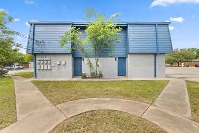 301 E Croslin Street, Austin, TX 78752 - Photo 6