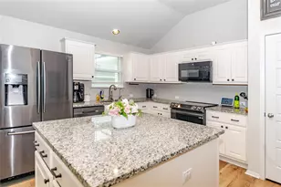 303 Schuyerville Dr, Elgin, TX 78621 - Photo 8