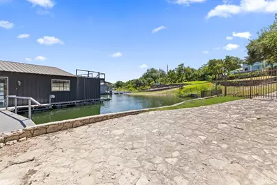 909 Brooks Hollow Road, Lakeway, TX 78734 - Photo 26