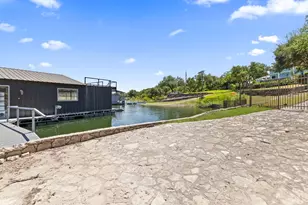 909 Brooks Hollow Rd, Lakeway, TX 78734 - Photo 26