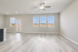 416 Wild Spur Ln, Liberty Hill, TX 78642 - Photo 10