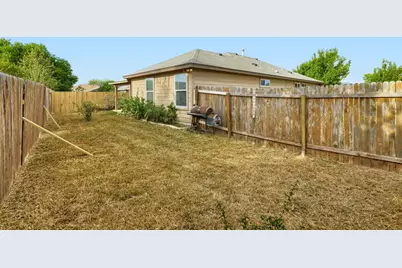 2404 Night Sky Cove, Lockhart, TX 78644 - Photo 22