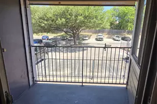 1840 Burton Dr, Austin, TX 78741 - Photo 18