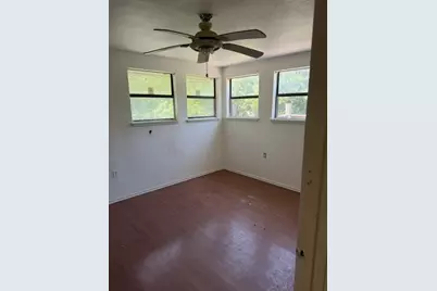 18210 Lura Lane, Jonestown, TX 78645 - Photo 14