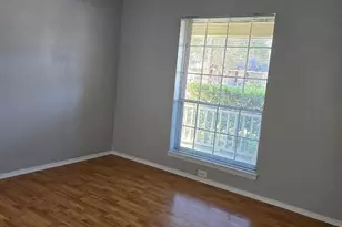 103 Spanish Oak Cir, Georgetown, TX 78628 - Photo 8