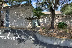 816 W N Loop Blvd, Austin, TX 78756 - Photo 20