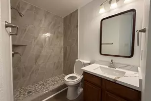 1621 Parkfield Cir, Round Rock, TX 78664 - Photo 16