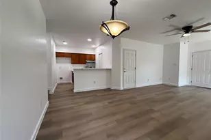 1621 Parkfield Cir, Round Rock, TX 78664 - Photo 6
