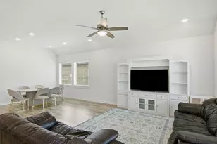 2718 Grange Crk Ct, Round Rock, TX 78665 - Photo 6
