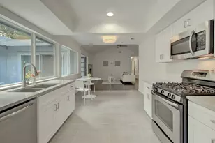 7204 Hartnell Dr, Austin, TX 78723 - Photo 12