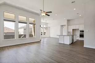 727 Spinnaker Loop, Kyle, TX 78640 - Photo 14