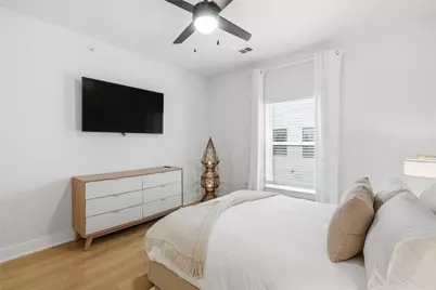 2500 Longview Street #219, Austin, TX 78705 - Photo 12