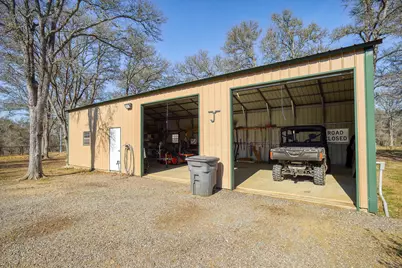 1675 Watterson Road, Red Rock, TX 78662 - Photo 24