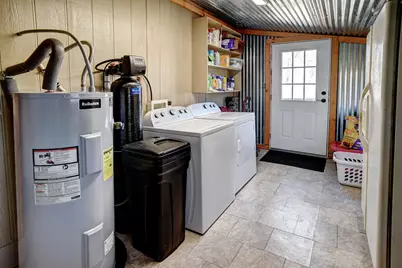 1675 Watterson Road, Red Rock, TX 78662 - Photo 18