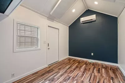 7107 Leppke Cove, Austin, TX 78744 - Photo 4